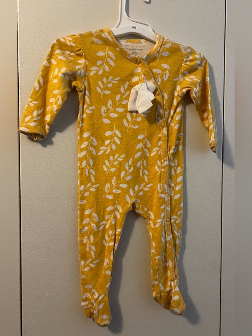 Baby One-Piece Footed Romper in Mustard Leaf Print nwot by Catherine Malandrino